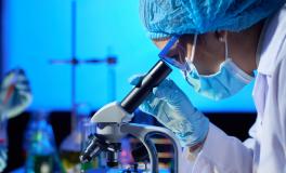 Technician Microscope